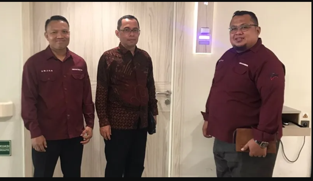Tiga DOSEN STIKOM TUNAS BANGSA Masuk WORLD Top 5% SCIENTIST Menurut SCIRANK GLOBAL